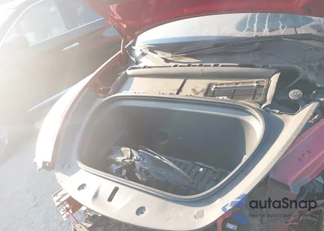 2023 Tesla Model Y Awd/Long Range Dual Motor All-Wheel Drive z USA, uszkodzony, nr VIN 7SAYGDEE7PA026259